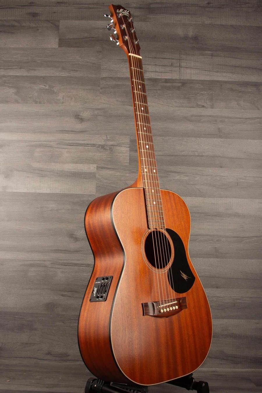USED Maton M808 acoustic guitar in clean condition with hard case, showcasing Sapele body and rich tonal quality.