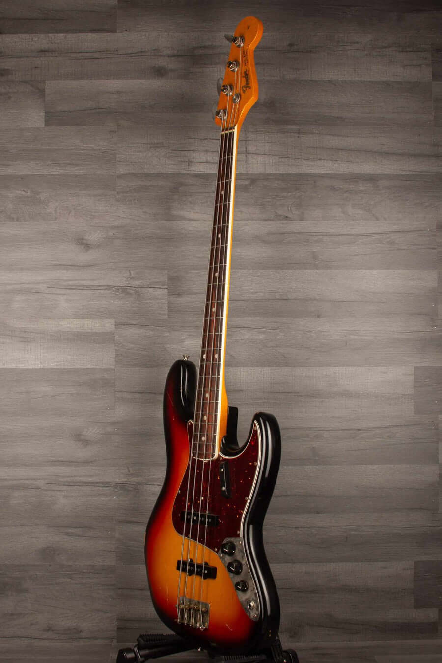 USED - Fender American Vintage II '66 Jazz Bass - 3 Tone Sunburst (aged finish)