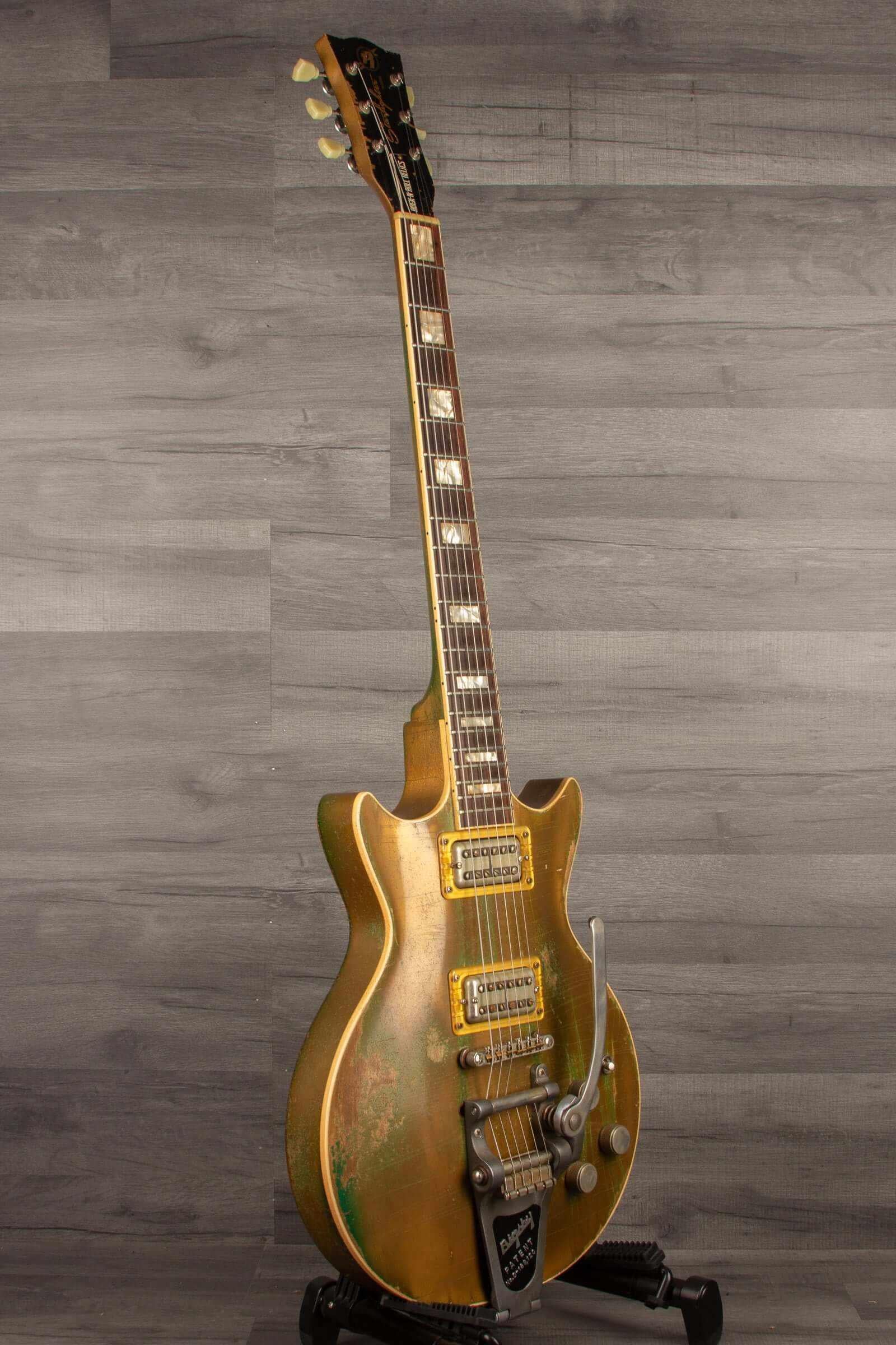 Rock 'n Roll Relics Starfighter - Goldtop heavy relic