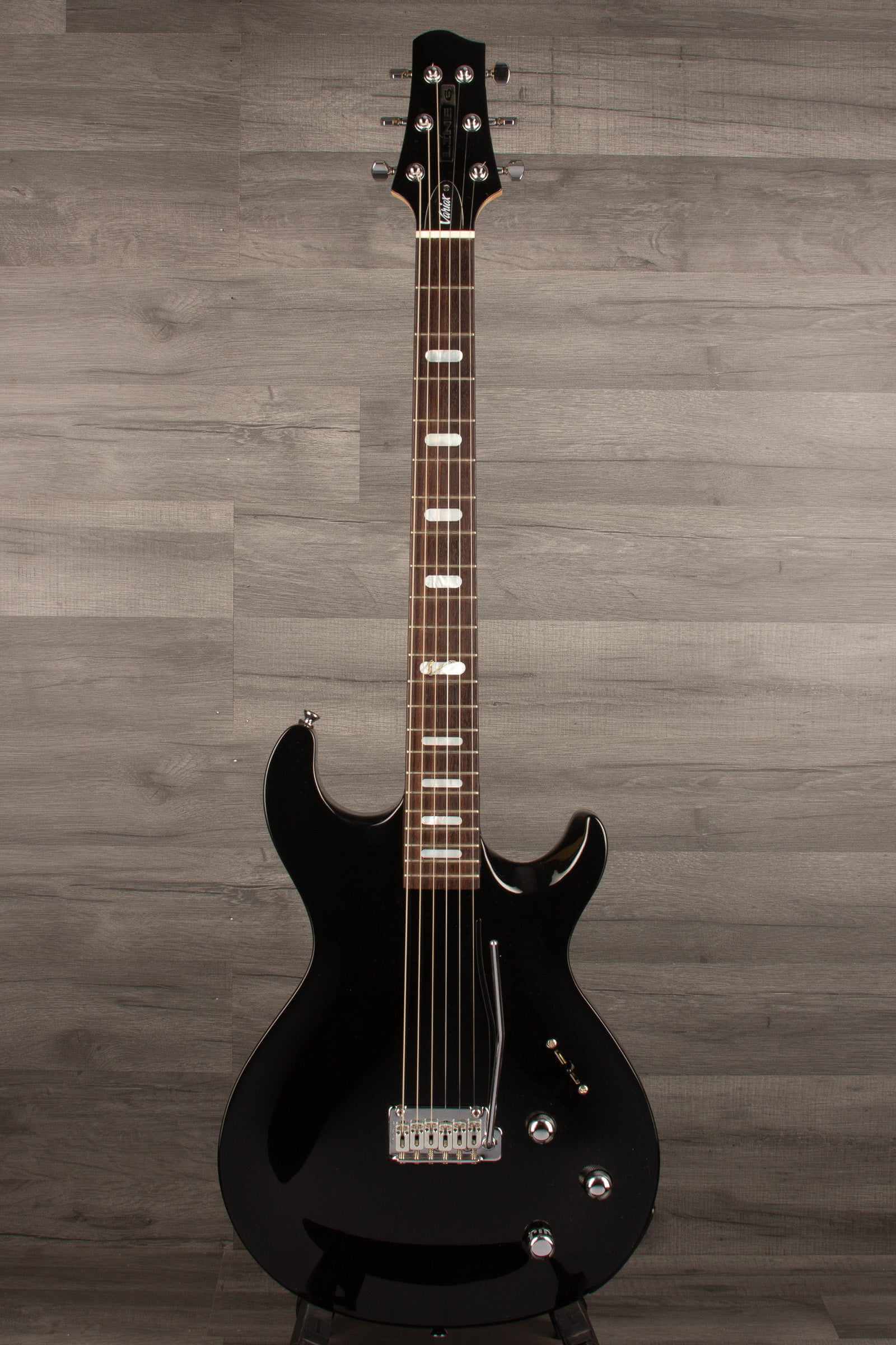 USED - Line 6 Variax 700 Electric Guitar Gloss Black