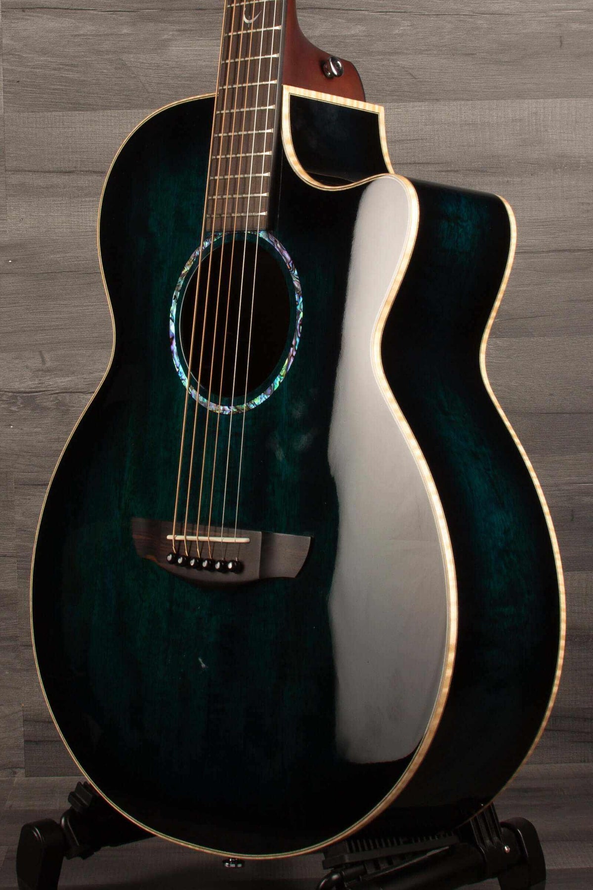 Faith BLUE MOON Series Venus CE Inc Case - MusicStreet