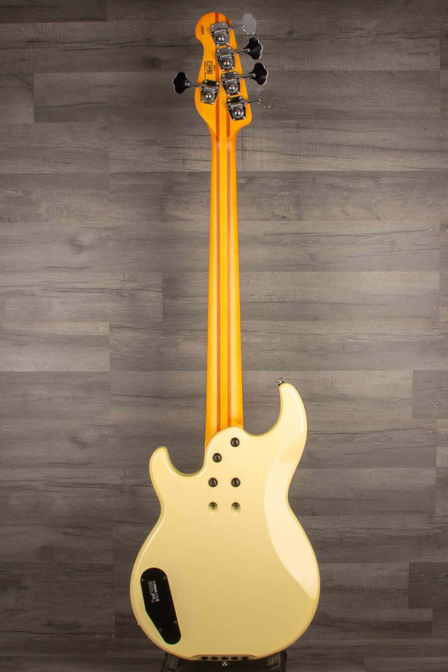 Yamaha BB P35 Pro Series 5-String Bass Guitar In Vintage White