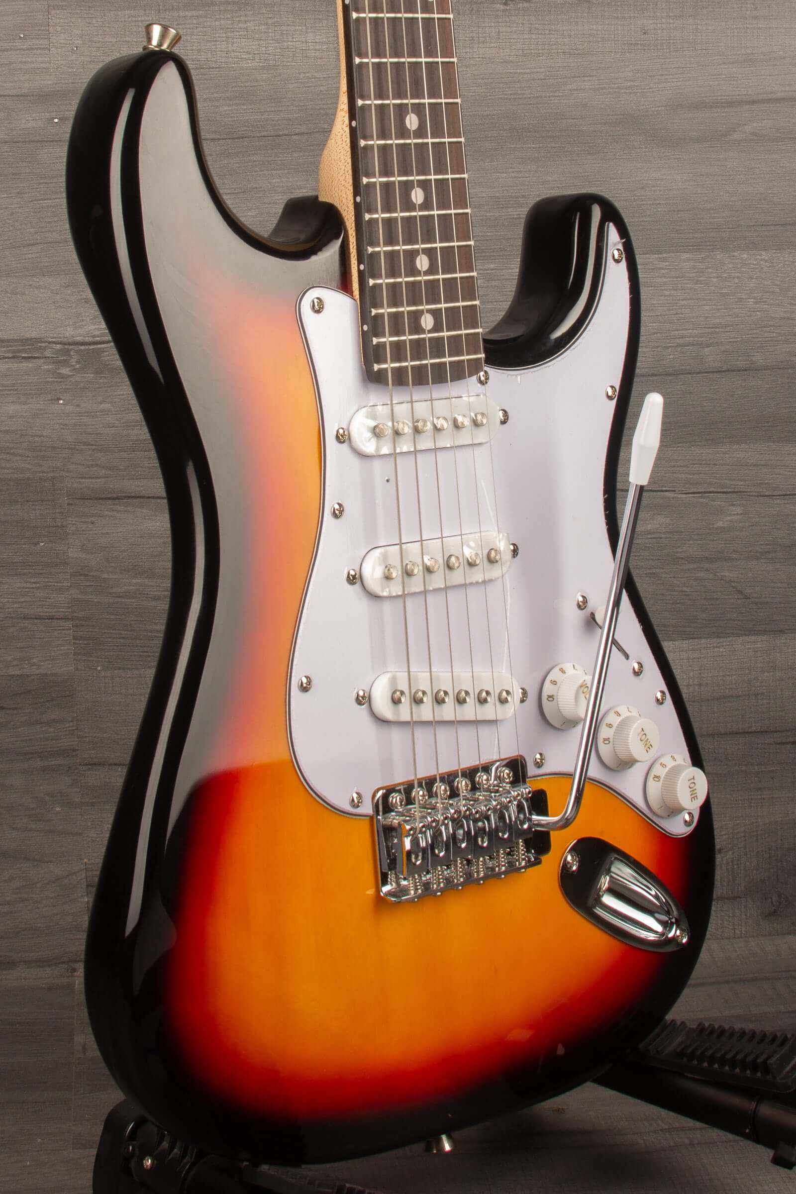Aria STG Mini Electric Guitar - 3-Tone Sunburst