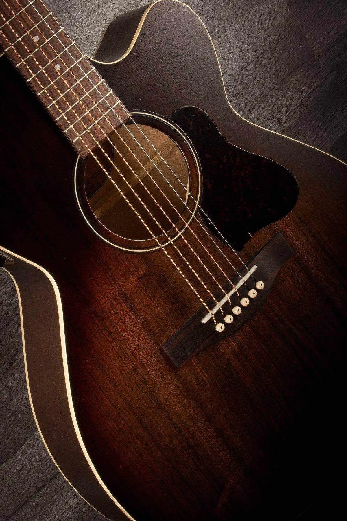 Art & Lutherie Legacy Bourbon Burst CW QIT - Acoustic Guitar
