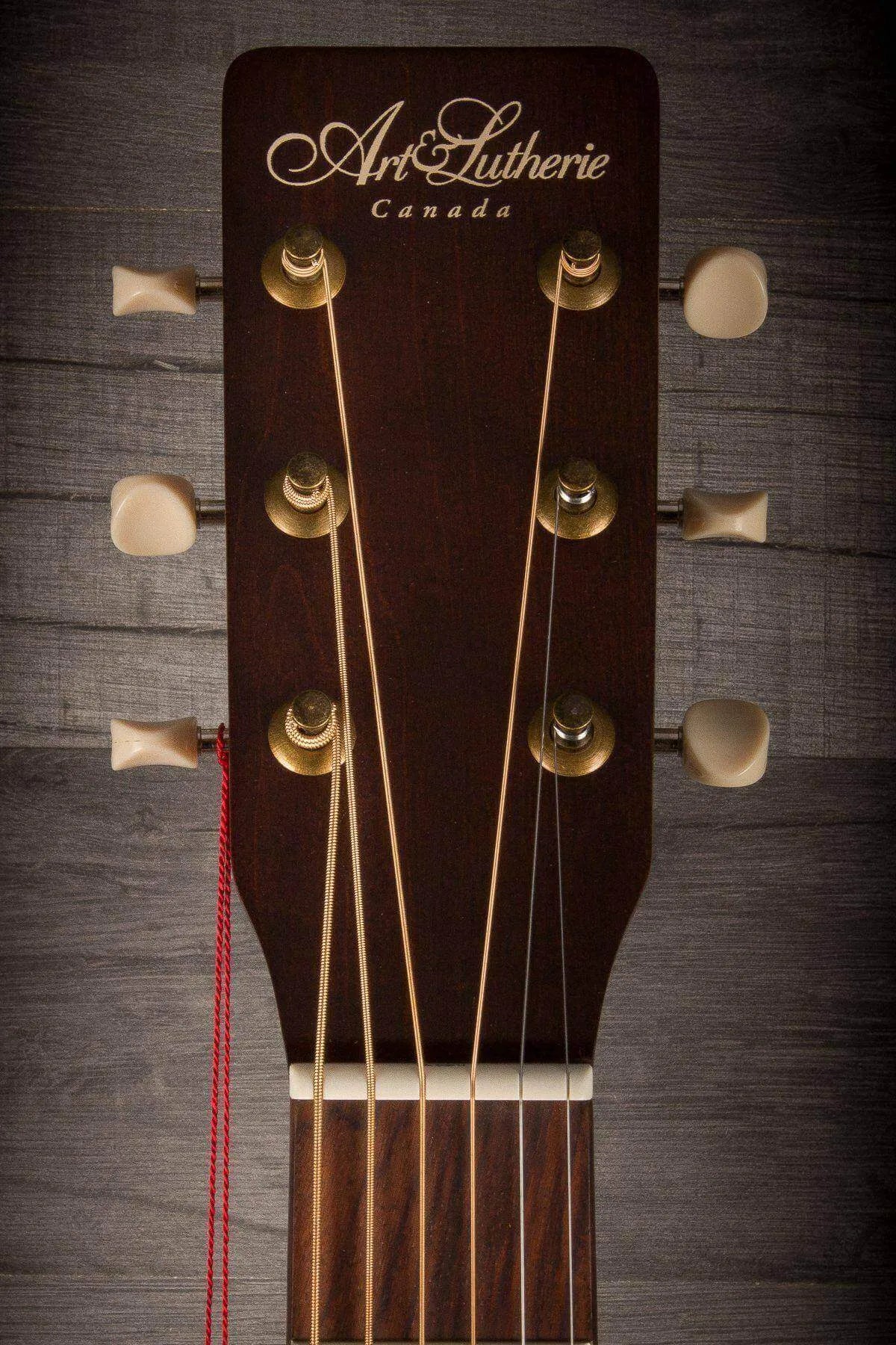 Art & Lutherie Legacy Bourbon Burst CW QIT - Acoustic Guitar