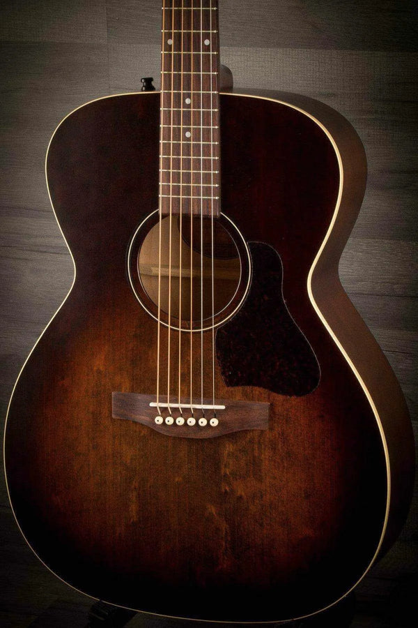 Art & Lutherie Legacy Bourbon Burst Q1T - Acoustic Guitar