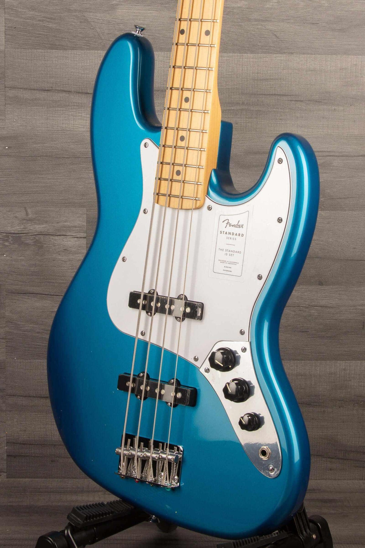Fender Standard Jazz Bass , aqua marine metallic - MusicStreet