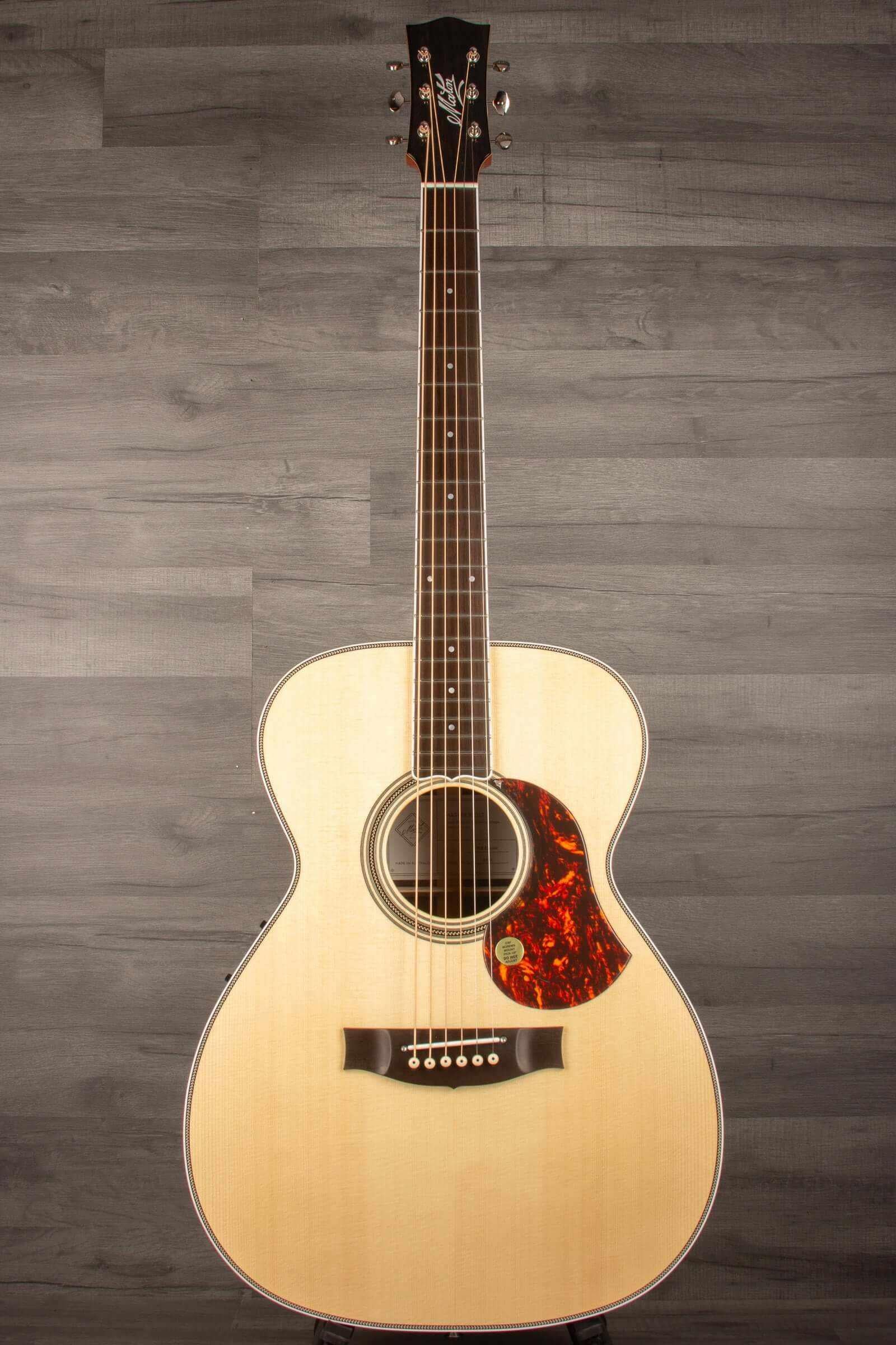 Maton Masterbuilt Classic
