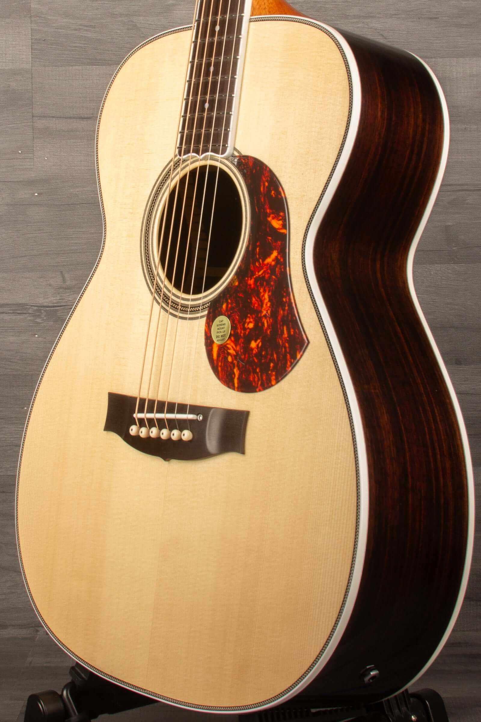 Maton Masterbuilt Classic