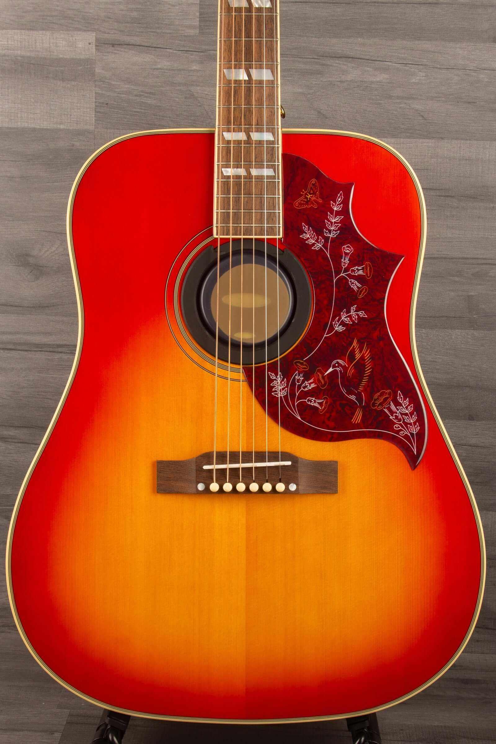 Epiphone Inspired by Gibson Hummingbird all Solid / Fishman Sonitone - Cherry sunburst gloss acoustic guitar front view.