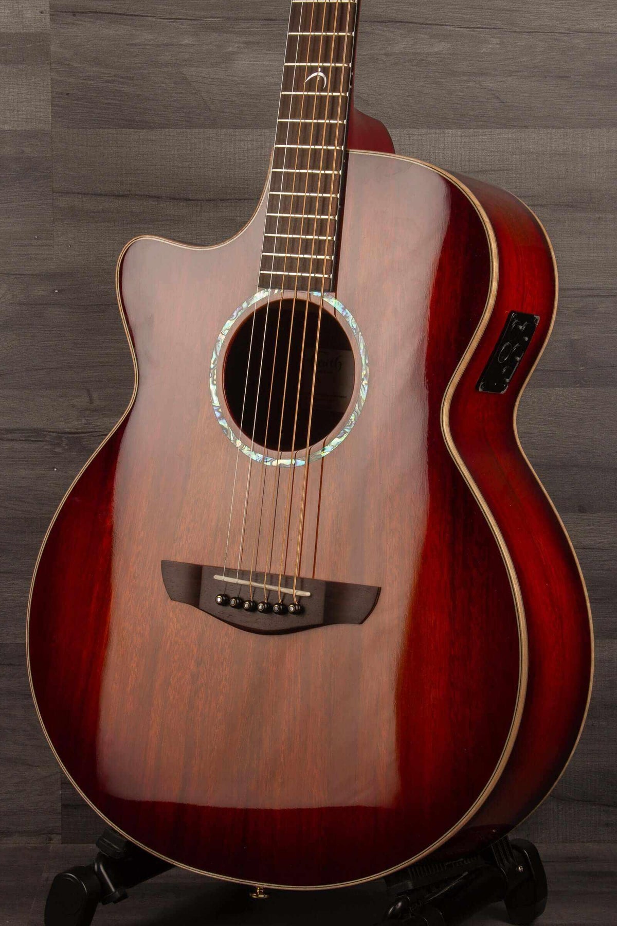 Faith BLOOD MOON Series Venus CE LH Inc Case - MusicStreet