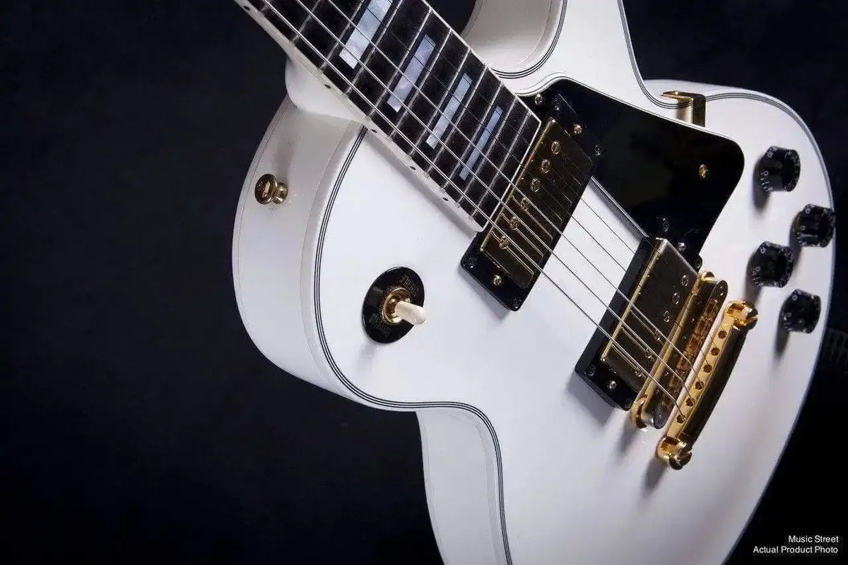 USED - Gibson Les Paul Custom Alpine White (Ebony Fingerboard)