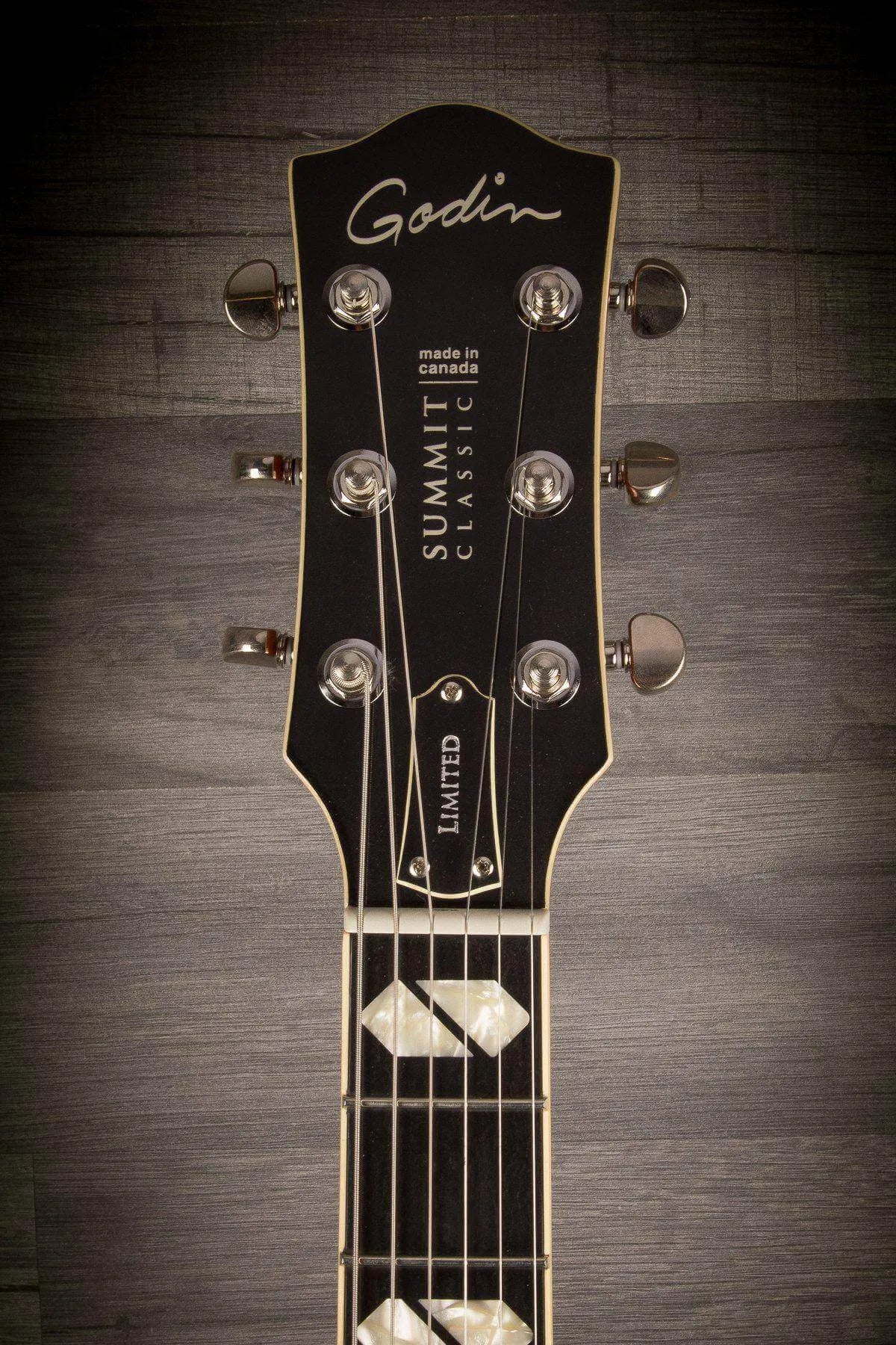 Godin Summit Classic Supreme Limited Cognac Burst Flame Top