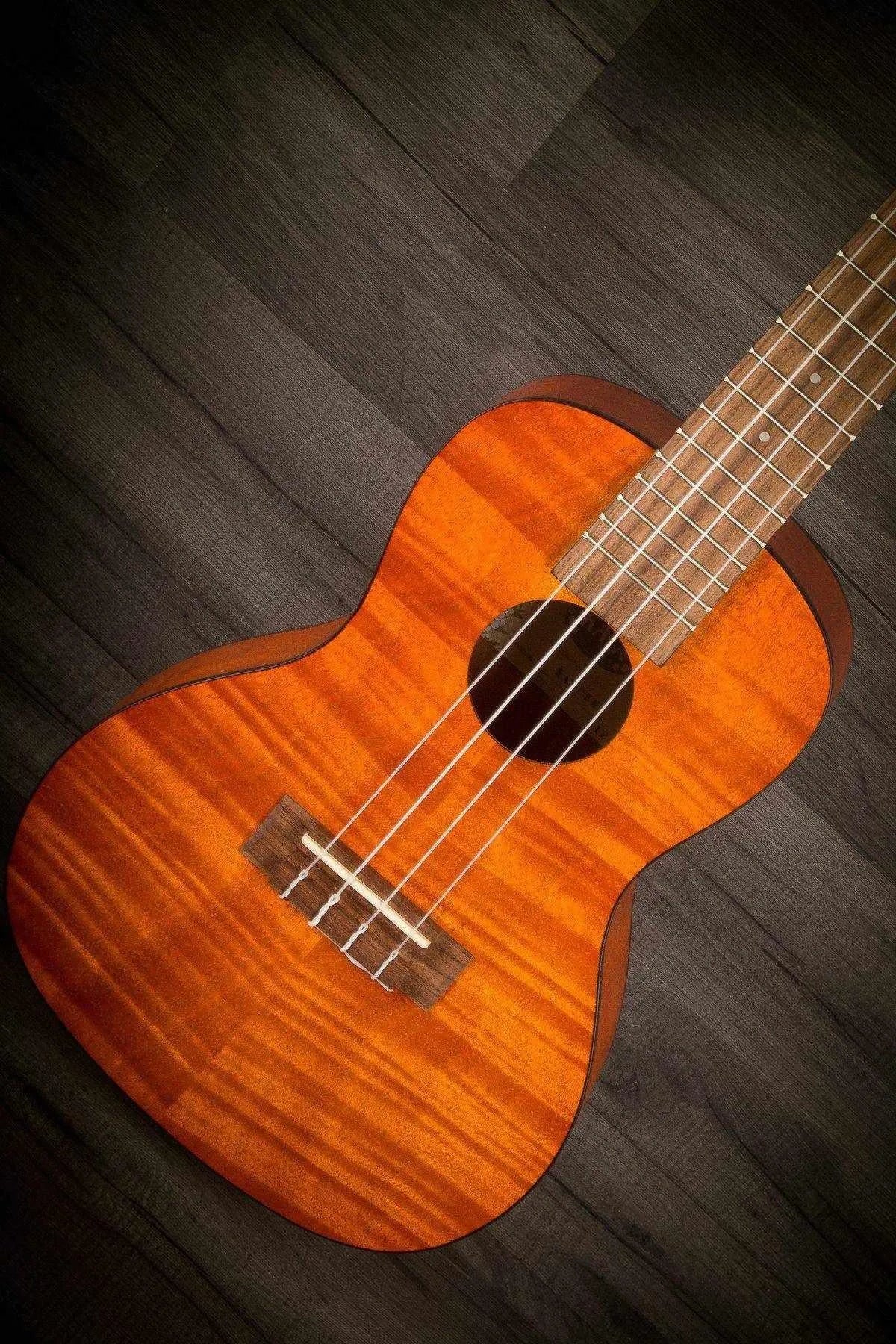 Kala Ka-Cem Concert Ukulele