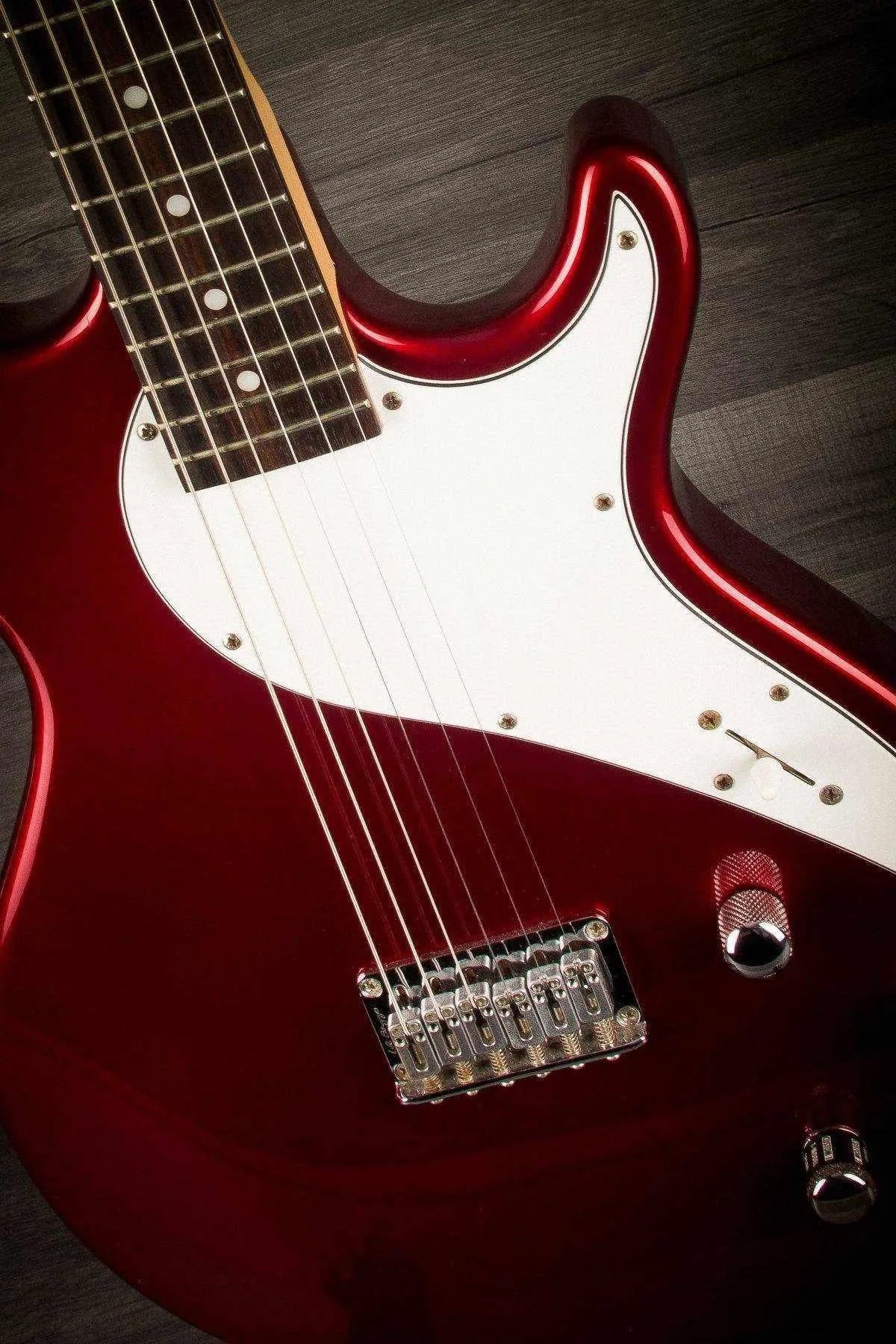 USED - Line 6 Variax 500 Candy apple red