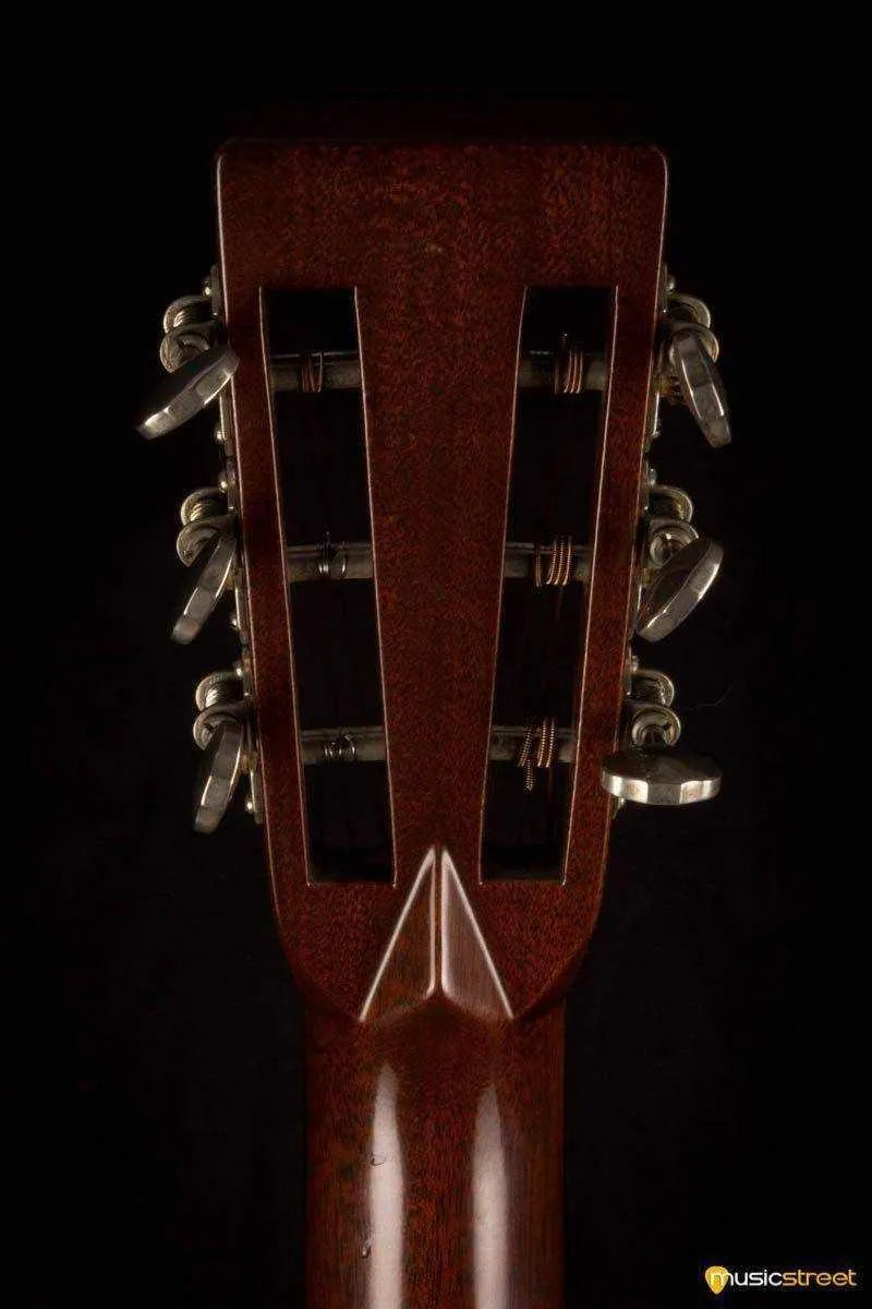 USED - Martin 000-28Vs