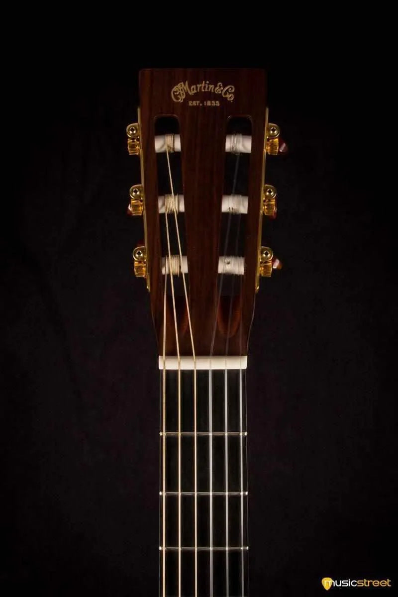 USED - Martin 000C Nylon Electro with hard case