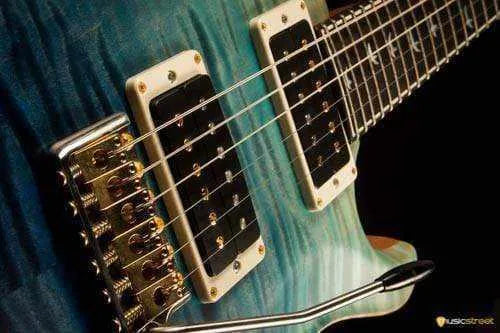 USED - PRS Custom 24 30Th Anniversary Wood Library, Blue Fade Satin S#221406