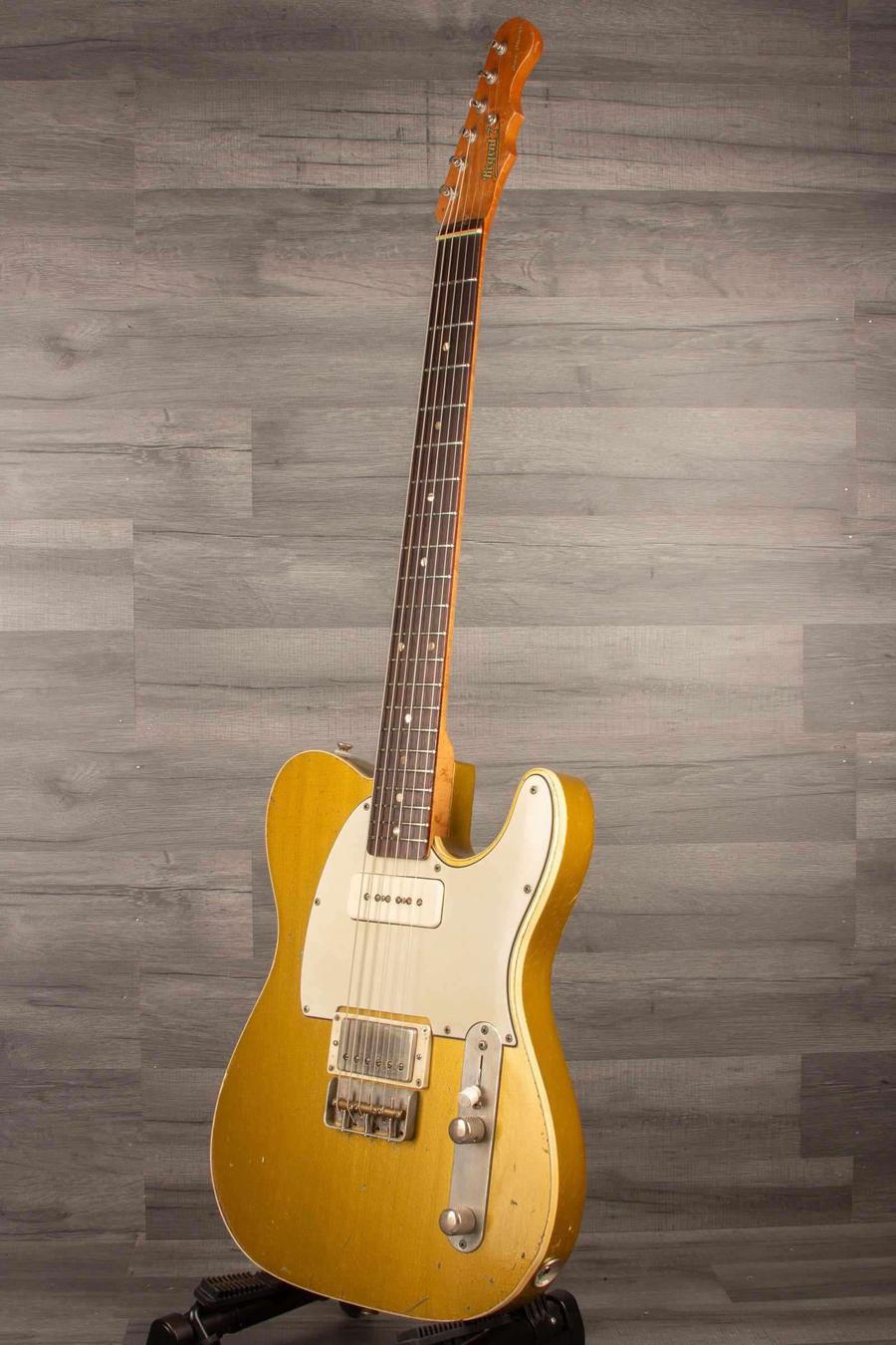 Regent 7 - Duophonic All Gold electric guitar with Birdseye Maple neck and rosewood board.