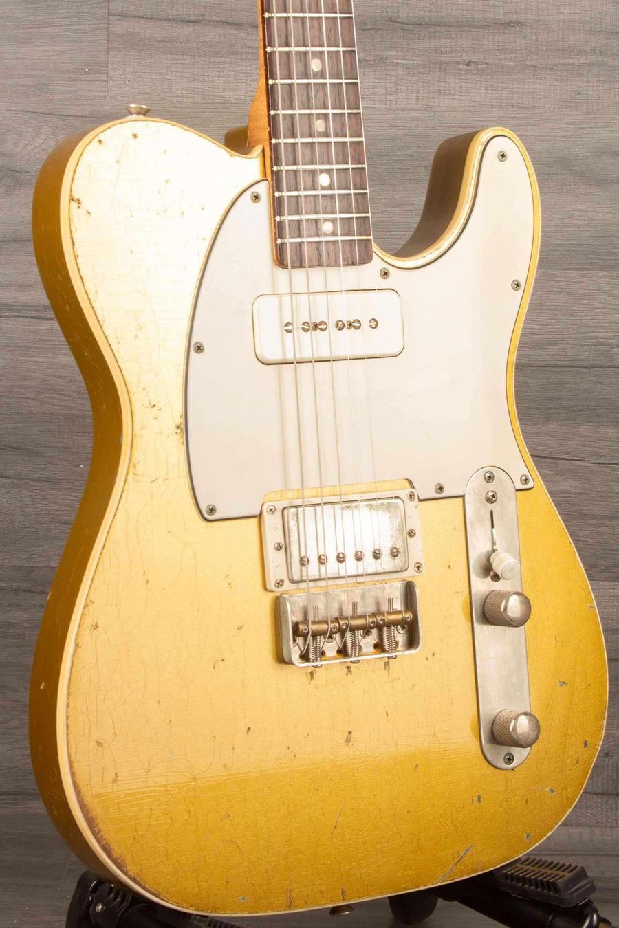 Regent 7 - Duophonic All Gold guitar featuring a chunky Birdseye Maple neck and vintage style hardware.
