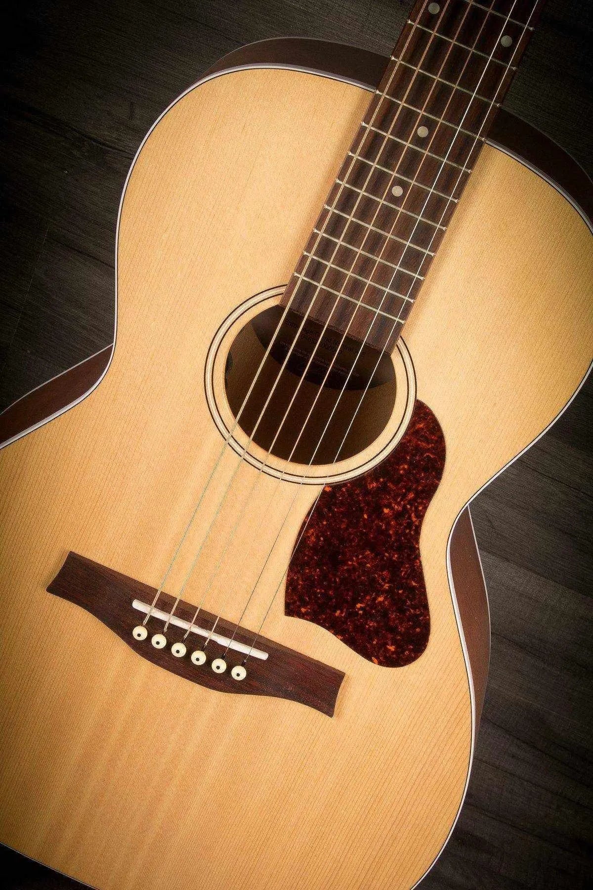 Seagull Entourage Grand Natural Electro Acoustic, Natural A/E