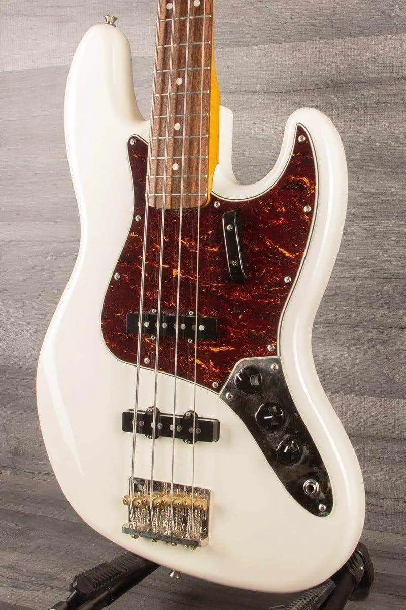 USED - Squier Classic Vibe Jazz Bass 60s Olympic White