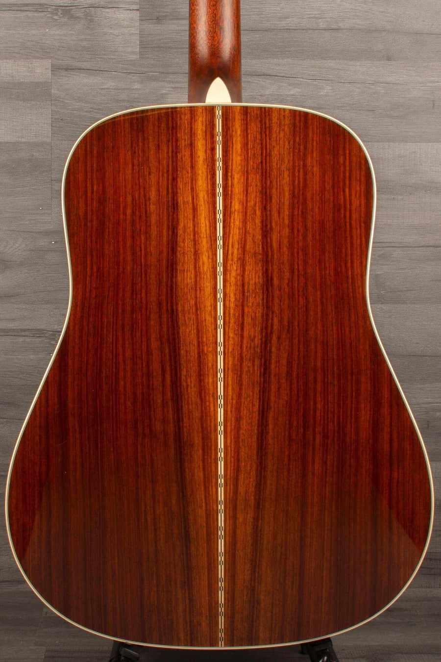 USED - Martin D-28 Acoustic guitar (2022)