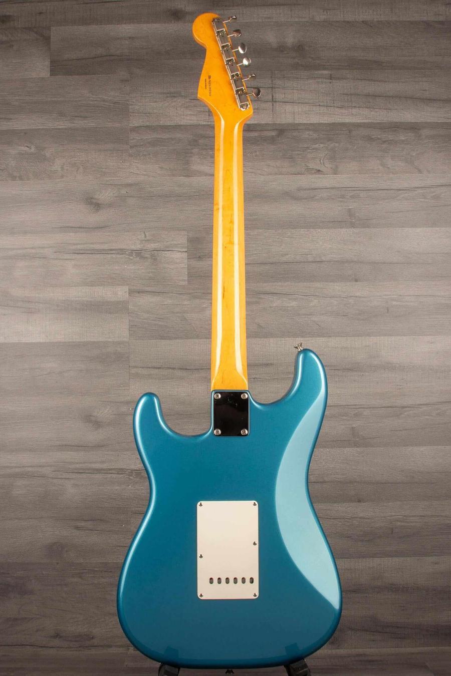USED - Fender 2006 Classic series 60's Stratocaster, Lake Placid Blue (with noiseless pickups) - MusicStreet