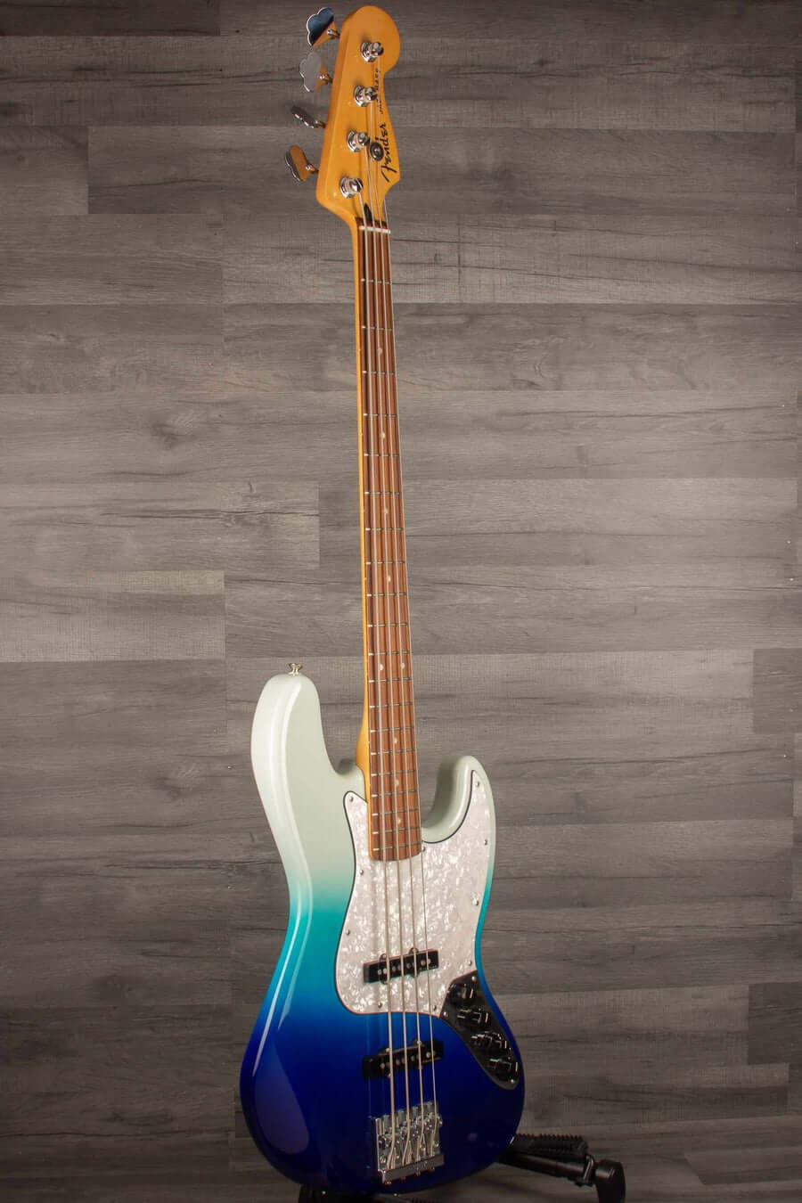 USED - Fender Player Plus Jazz Bass Guitar, Pau Ferro Fingerboard - Belair Blue