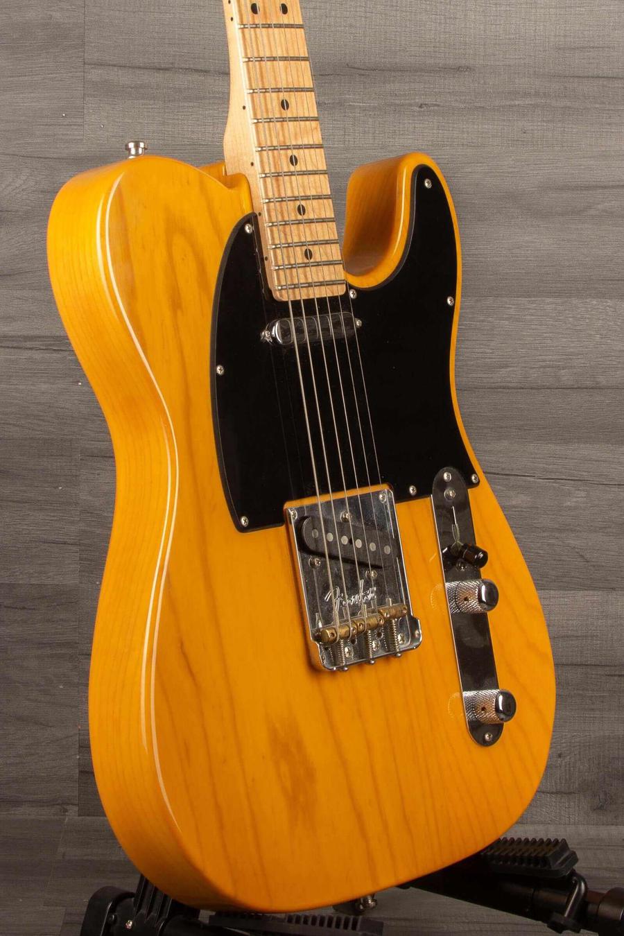 USED - Fender American Pro Telecaster - Butterscotch blonde, Maple neck