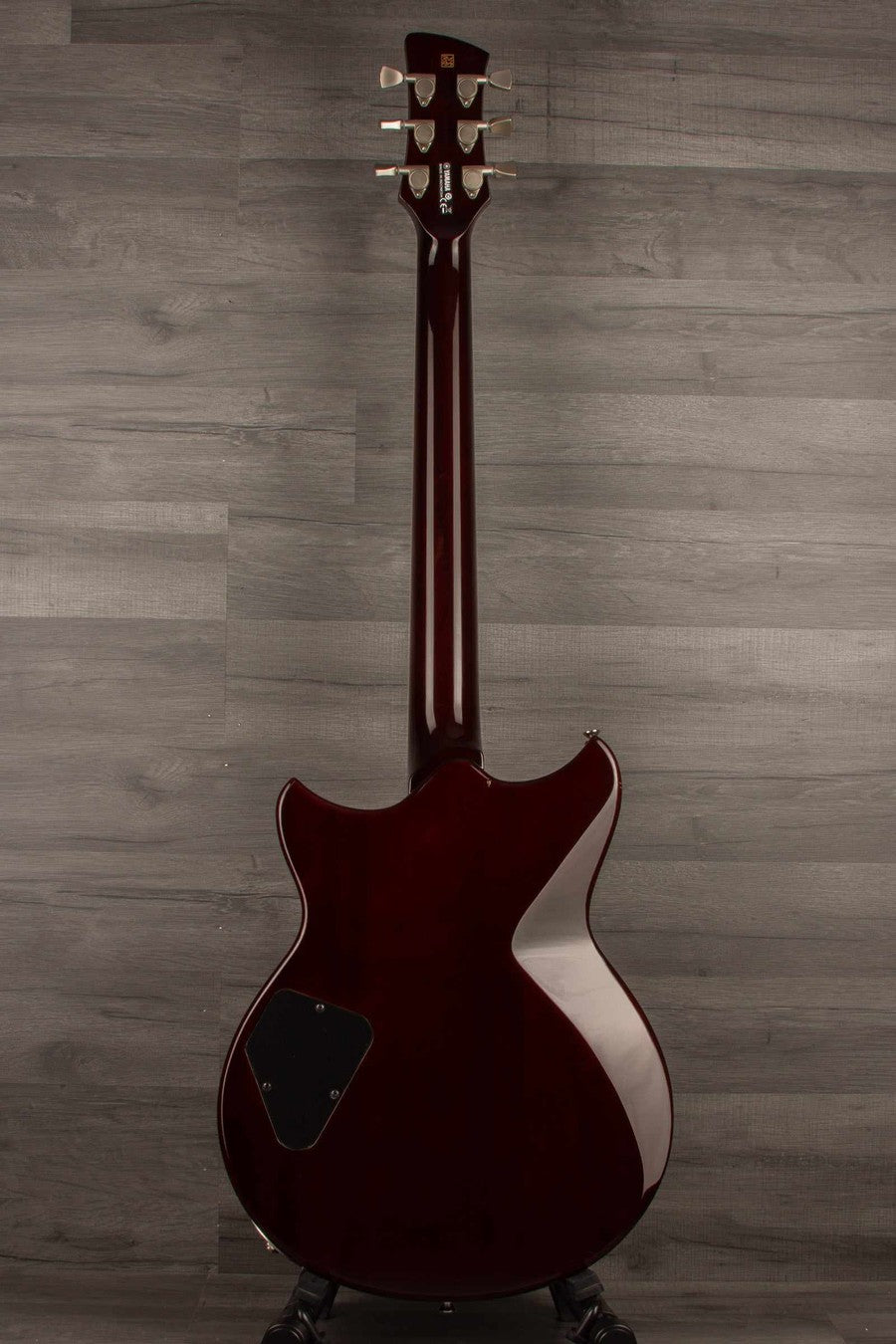 USED - Yamaha RS502T FMX back view showcasing its Flamed Maple Laminated finish and 3-piece Mahogany neck.