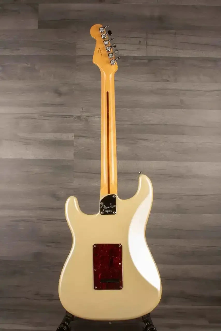 USED - Fender American Deluxe Stratocaster - Olympic Pearl