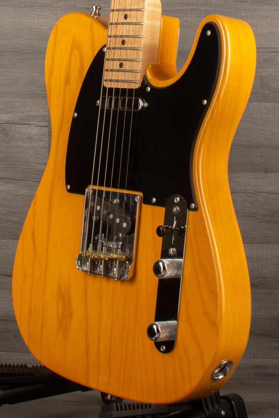 USED - Fender American Pro Telecaster - Butterscotch blonde, Maple neck