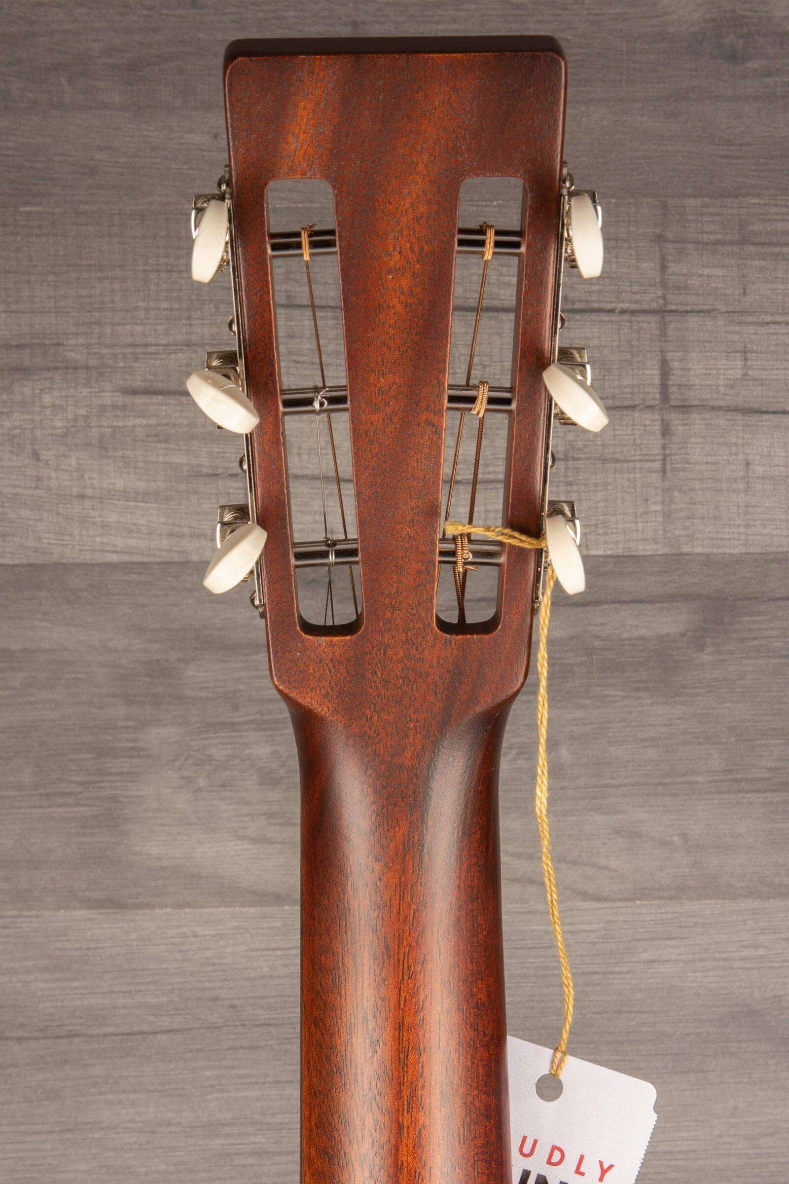 Martin 00015SM Acoustic guitar
