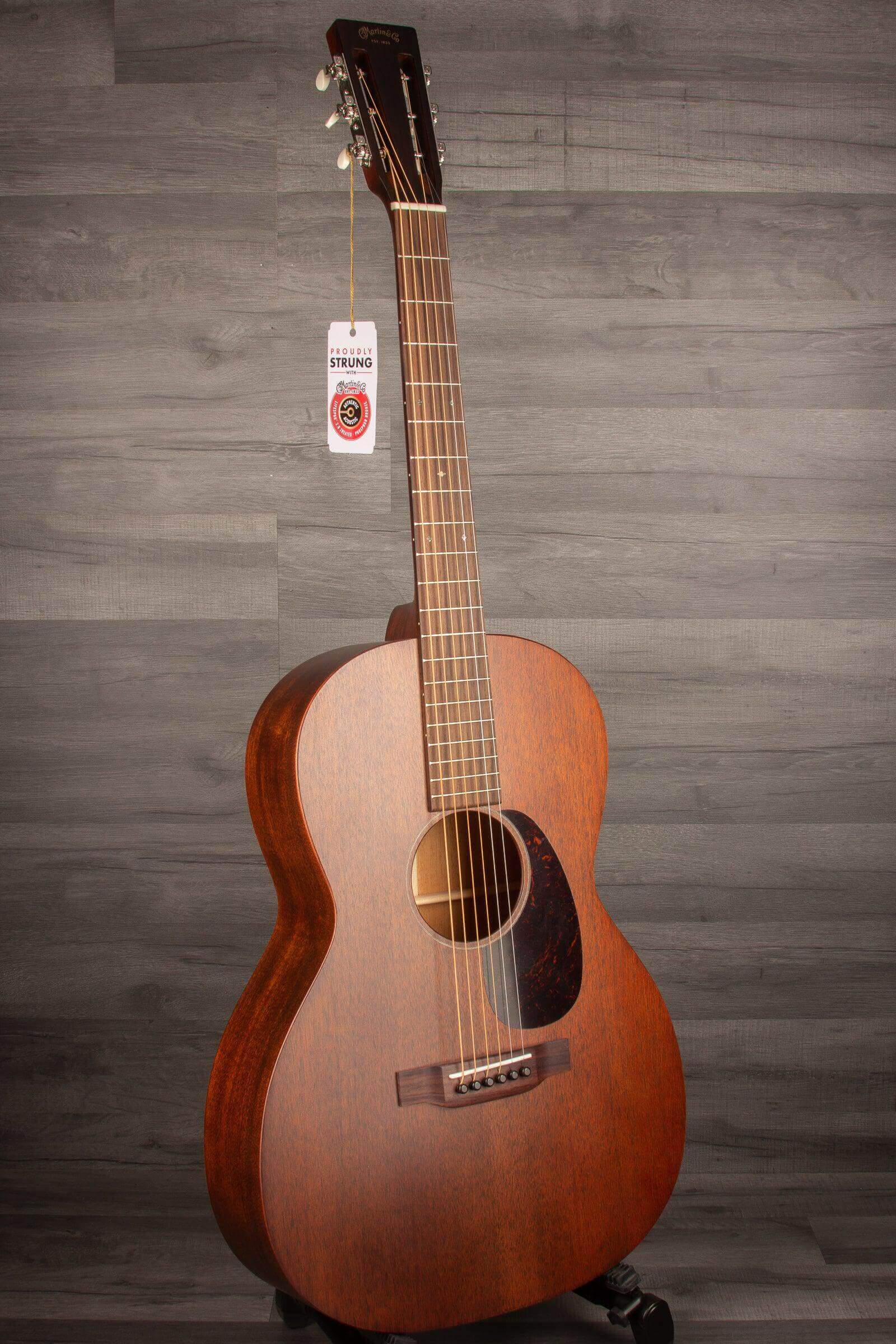 Martin 00015SM Acoustic guitar