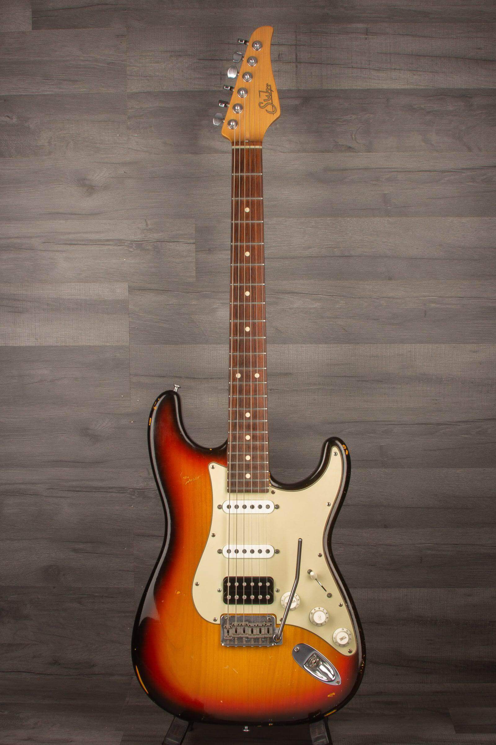 USED - Suhr Classic Antique HSS - 3 Tone Sunburst relic