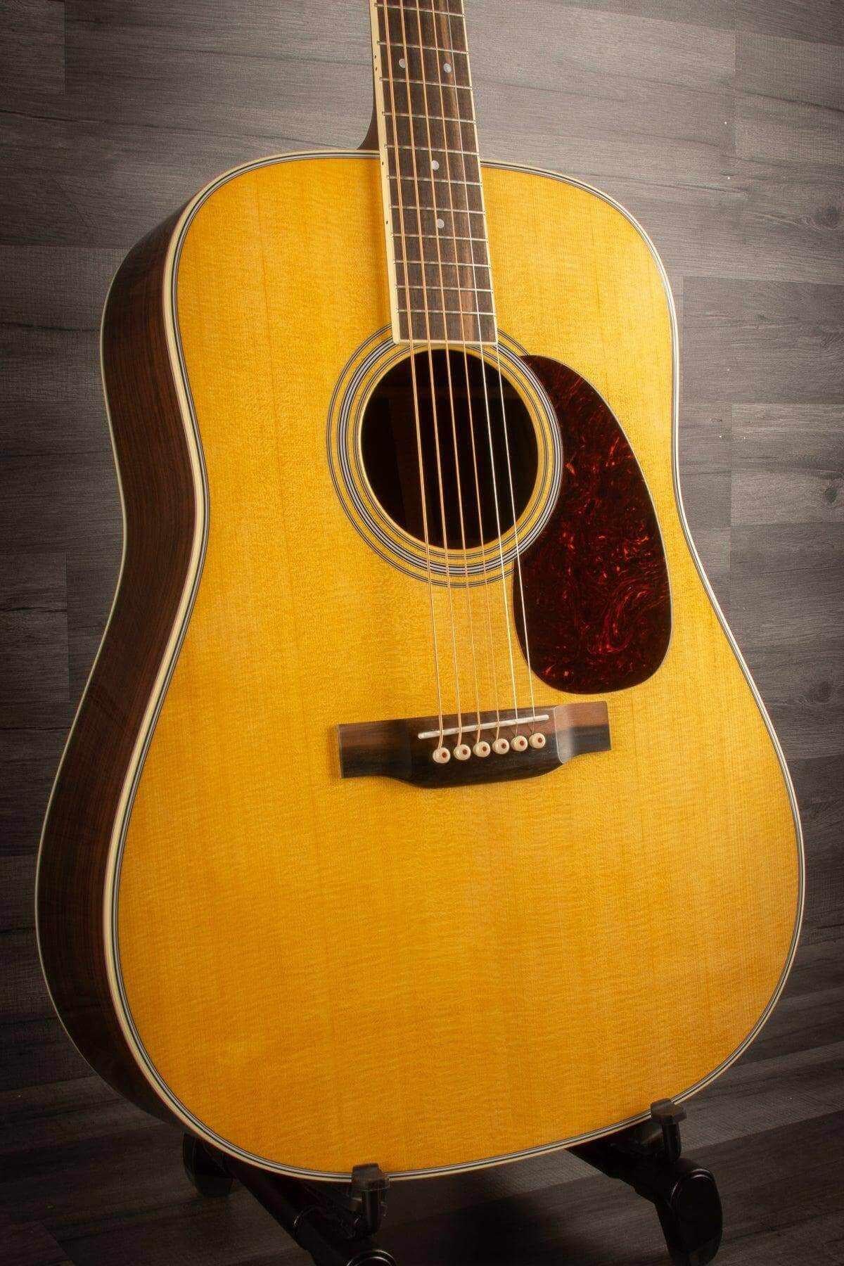Martin D-35 Acoustic guitar
