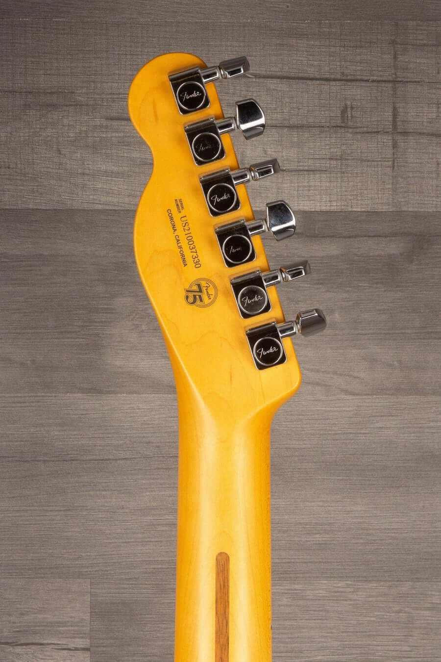 Fender American Professional II Telecaster - 3 tone sunburst