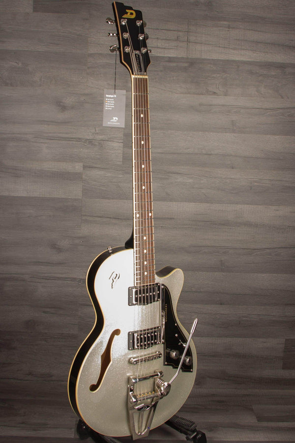 Duesenberg Starplayer Tv In Silver Sparkle With Hard Case - MusicStreet
