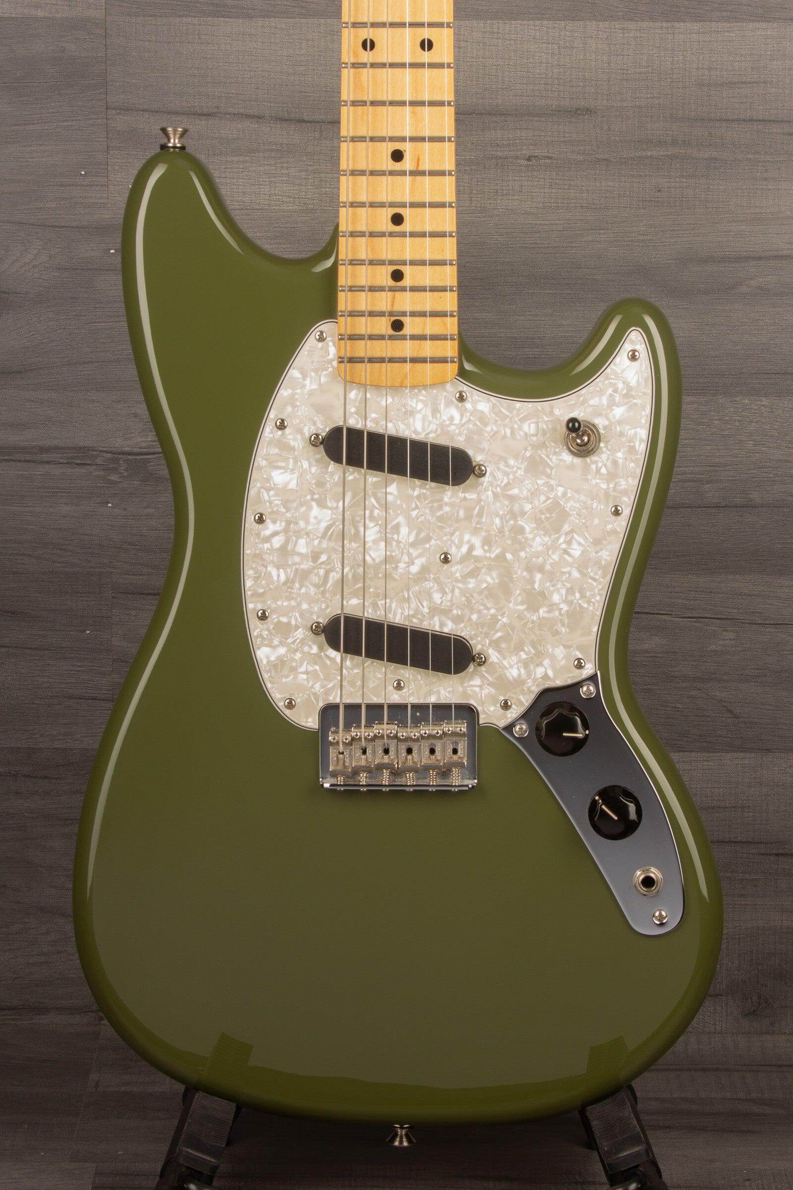 USED - Fender Mustang Olive Green