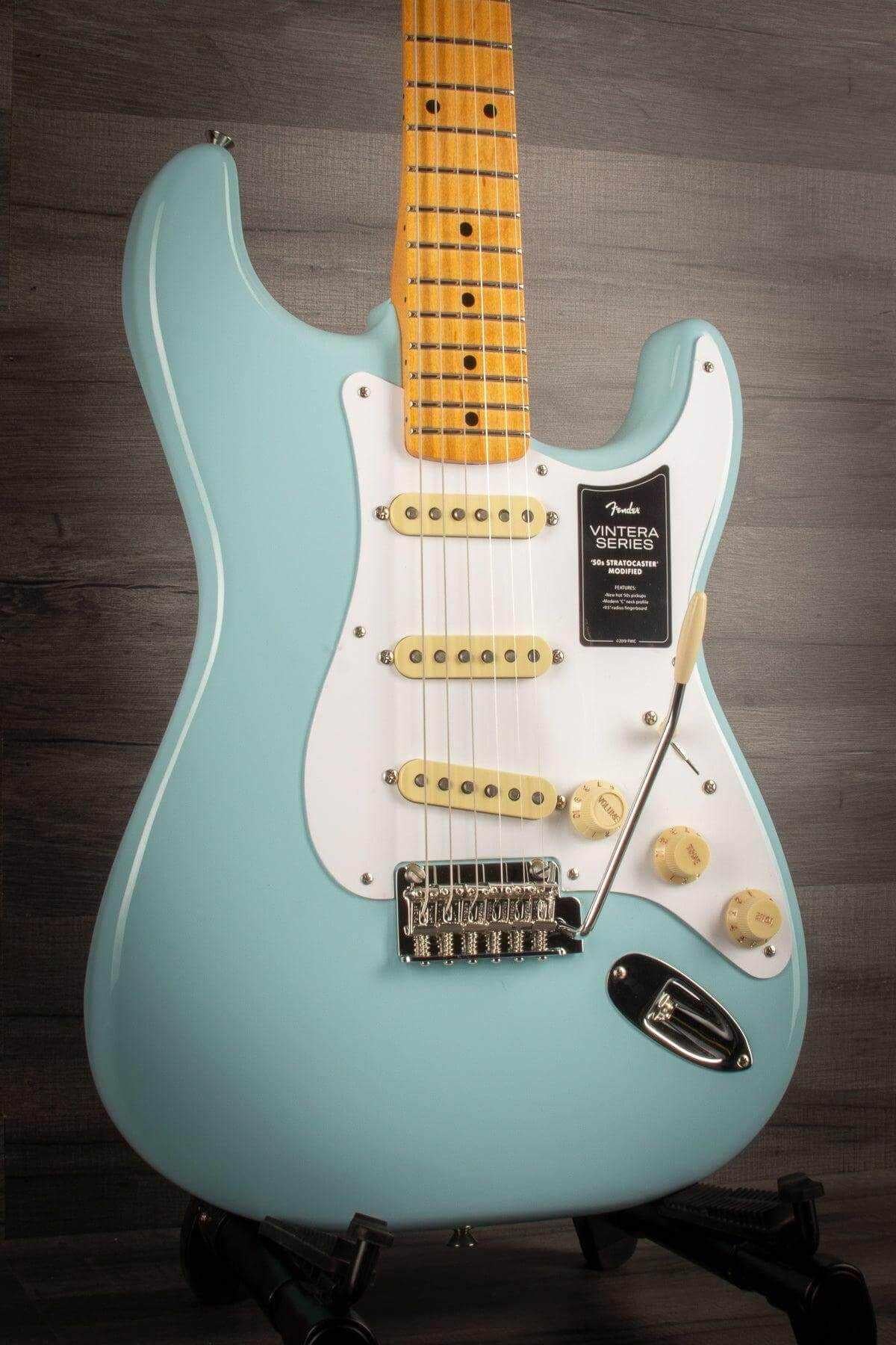 Fender Vintera 50s Stratocaster Modified Daphne Blue