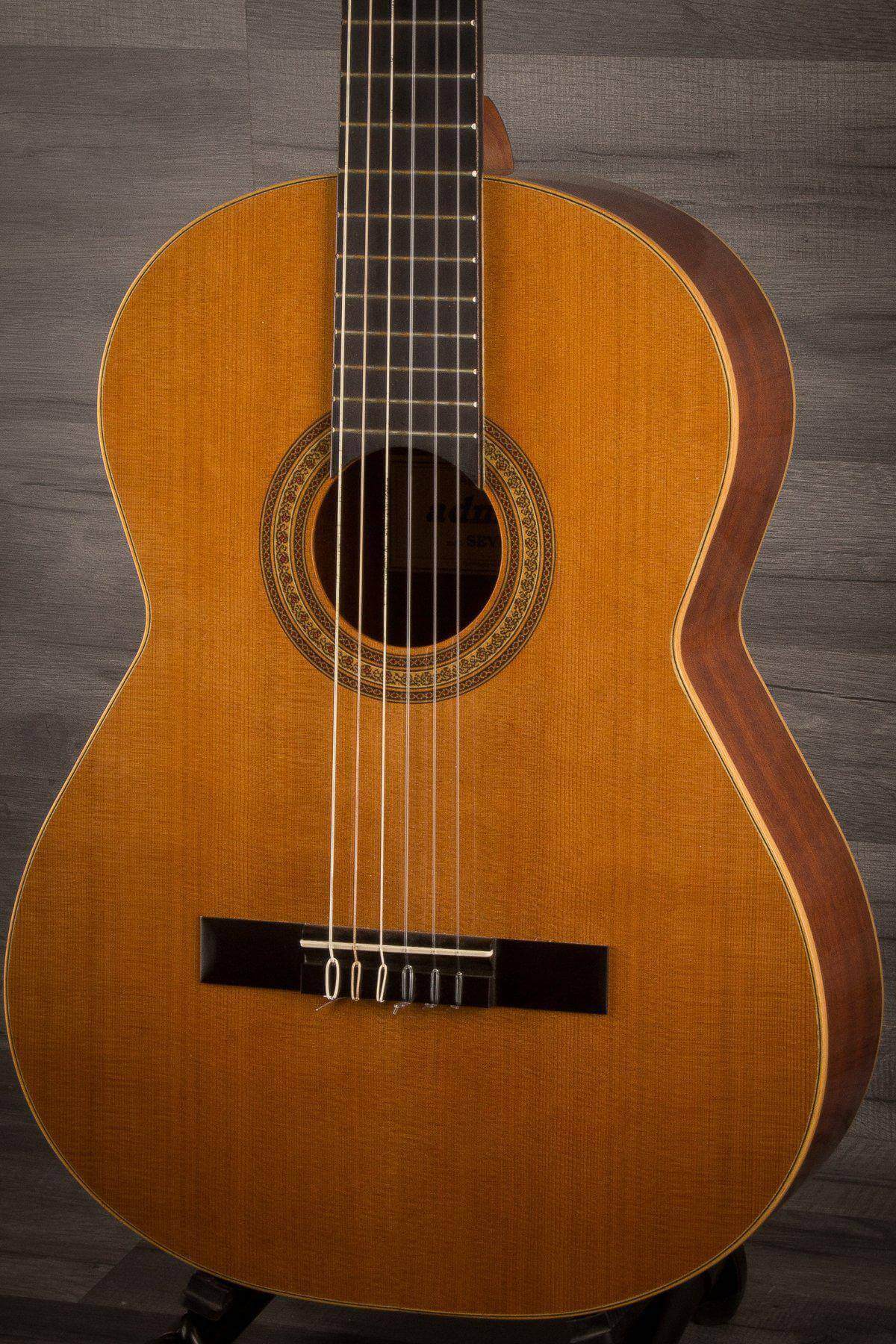 USED - Admira Sevilla with hard case