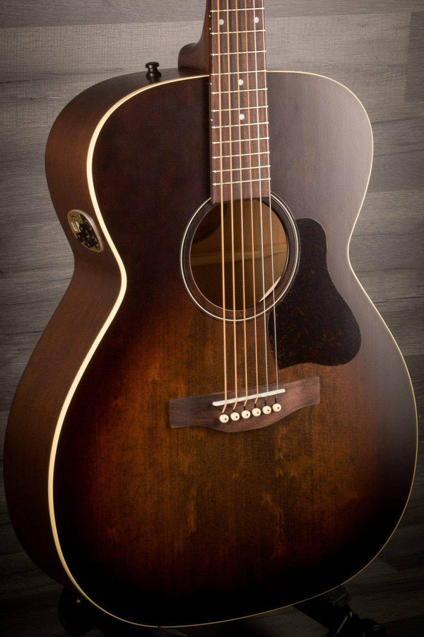 Art & Lutherie Legacy Bourbon Burst Q1T - MusicStreet