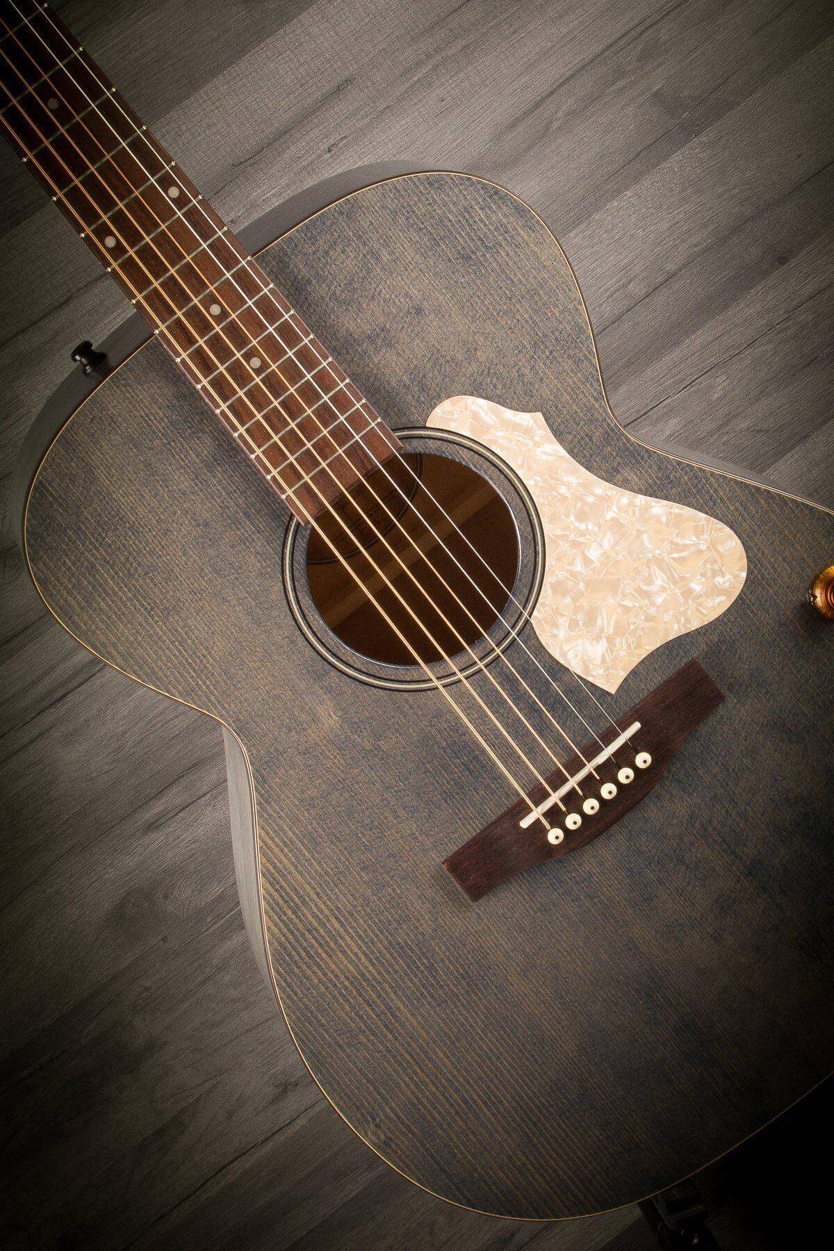 Art & Lutherie Acoustic Guitar Art & Lutherie Legacy Denim Blue Q-Discrete