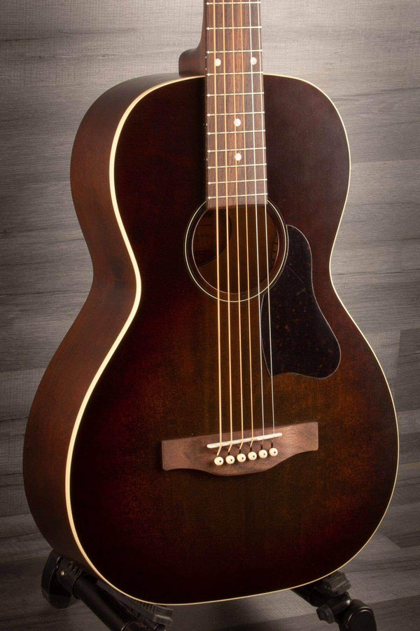 Art & Lutherie Roadhouse Bourbon Burst - MusicStreet