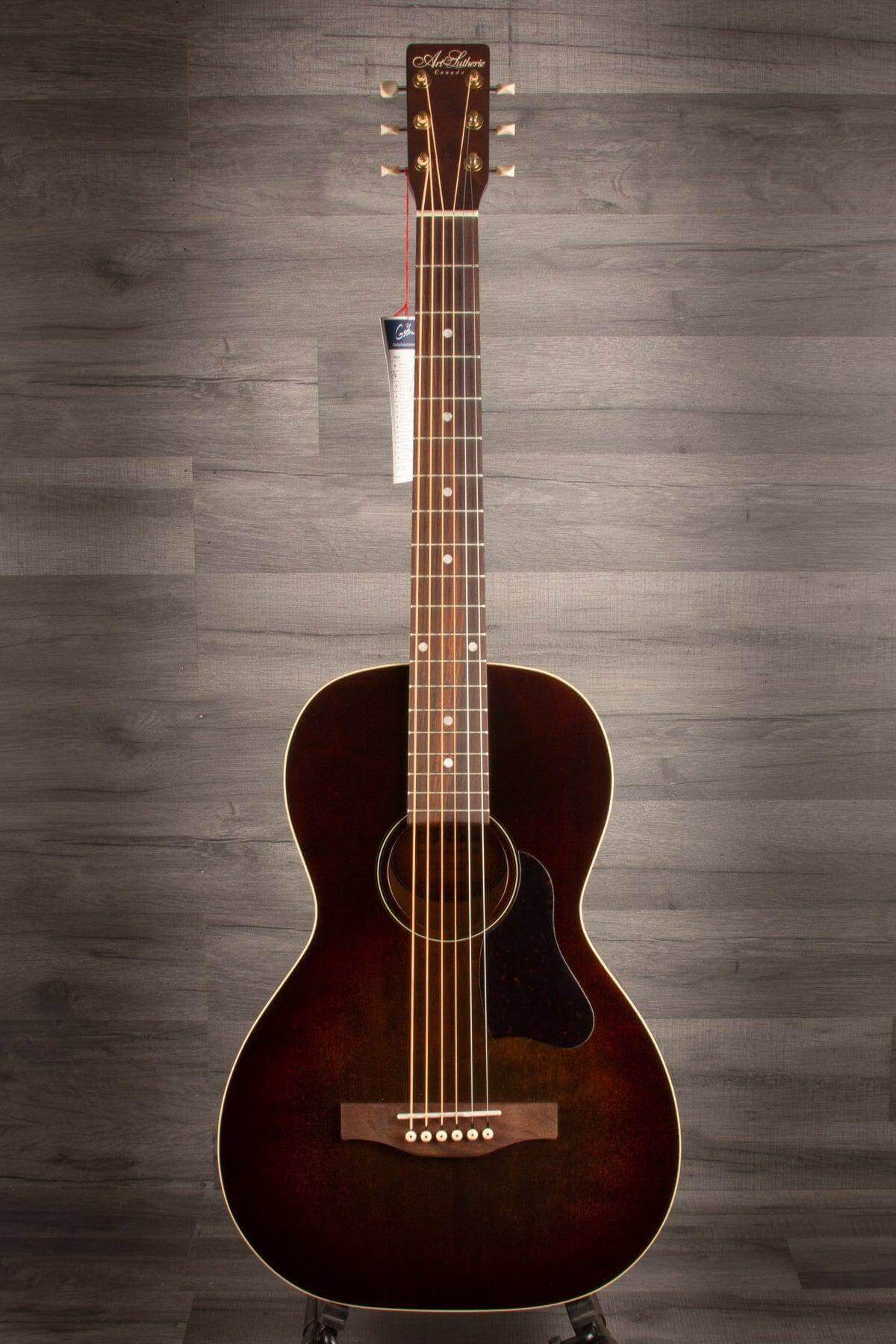 Art & Lutherie Roadhouse Bourbon Burst - MusicStreet