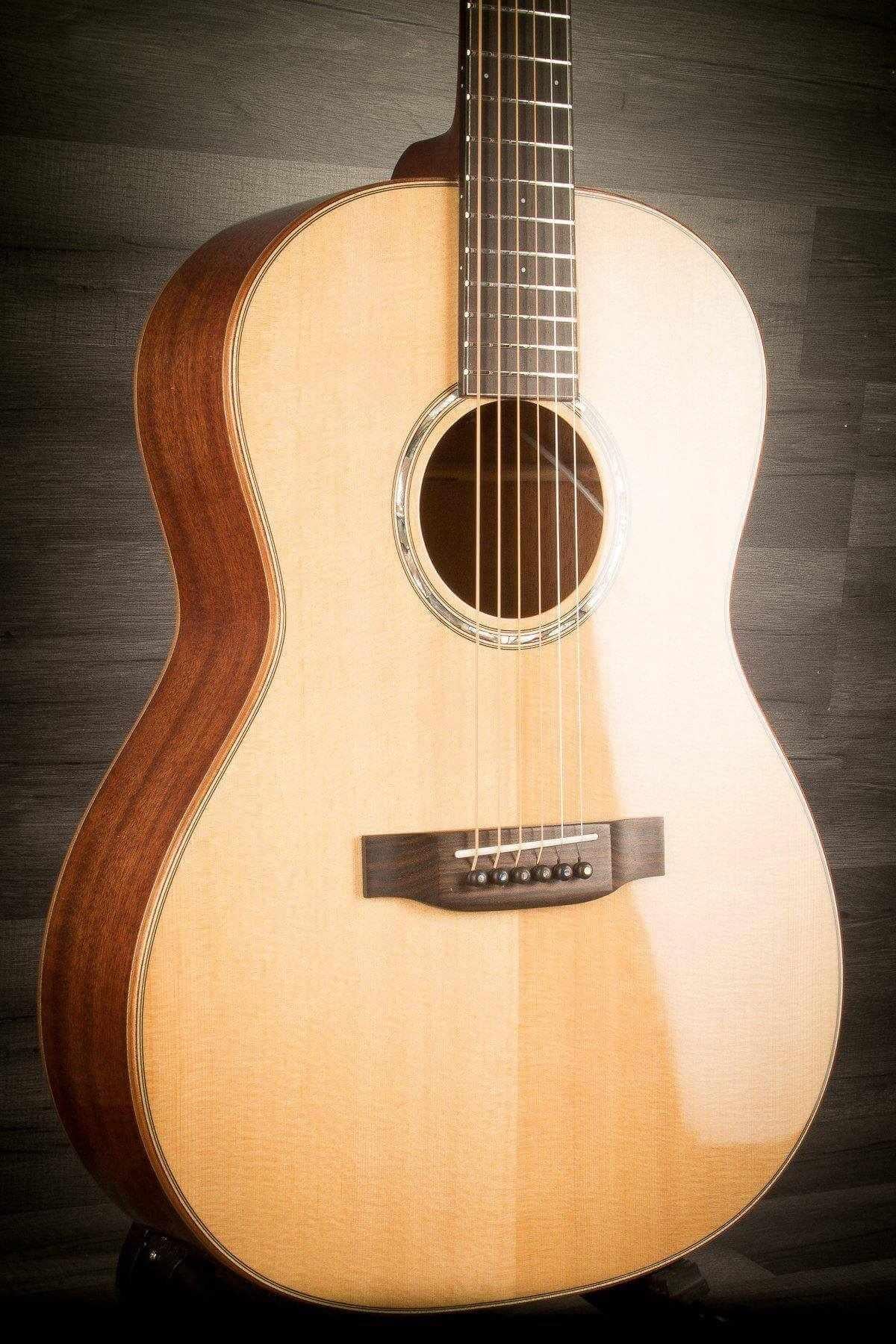 Auden Artist Series - Julia Mahogany & Cedar Full Body