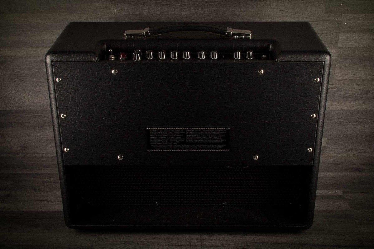 USED - Blackstar Artist 15 Combo
