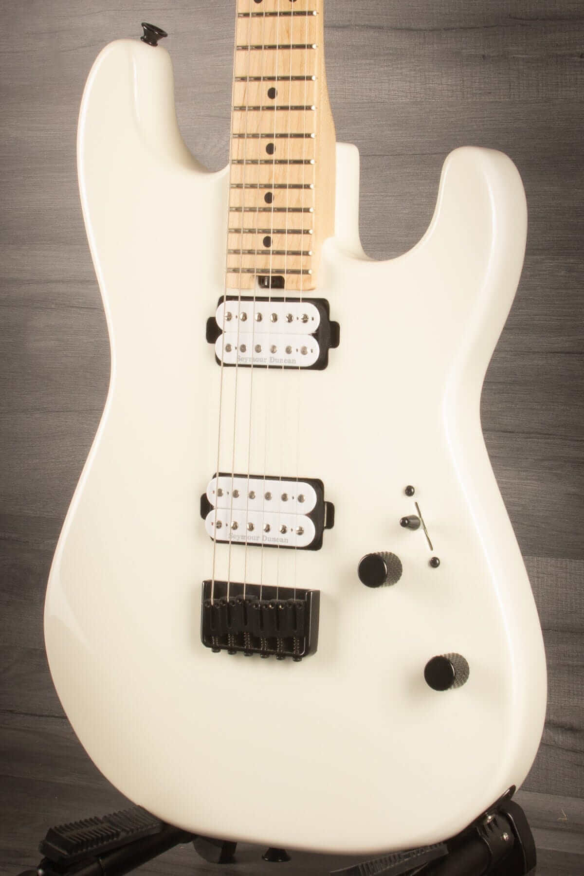 USED - Charvel Pro-Mod San Dimas HH HT White