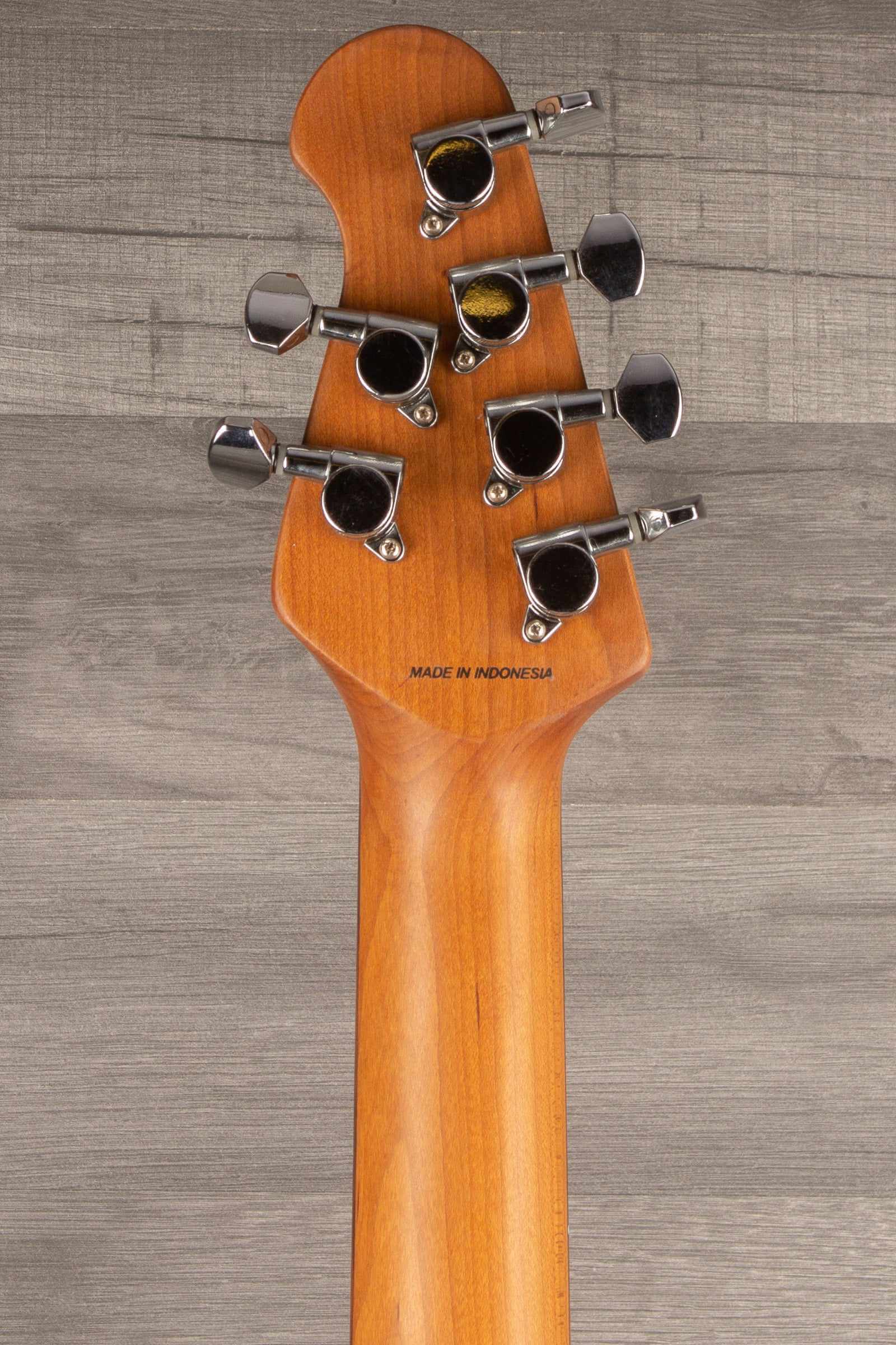 Music Man Sterling Cutlass HSS CT50HSS - Rose Gold